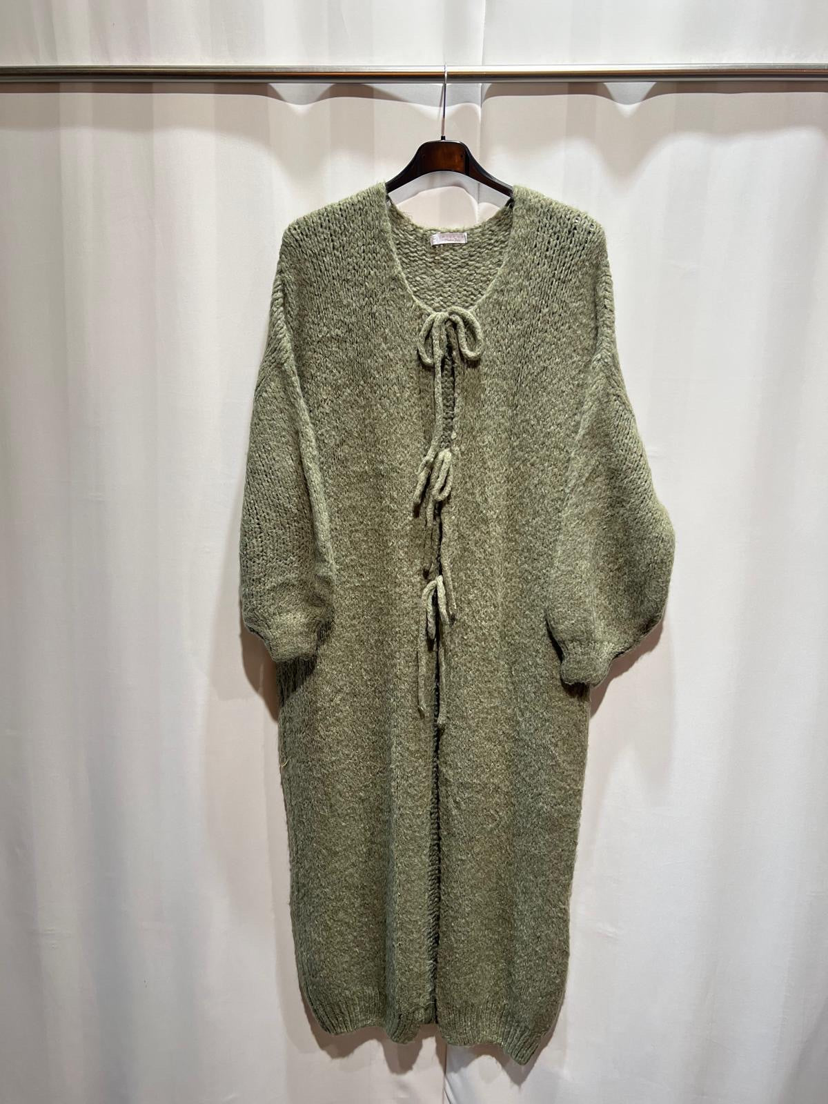 Cardigan Long Bow
