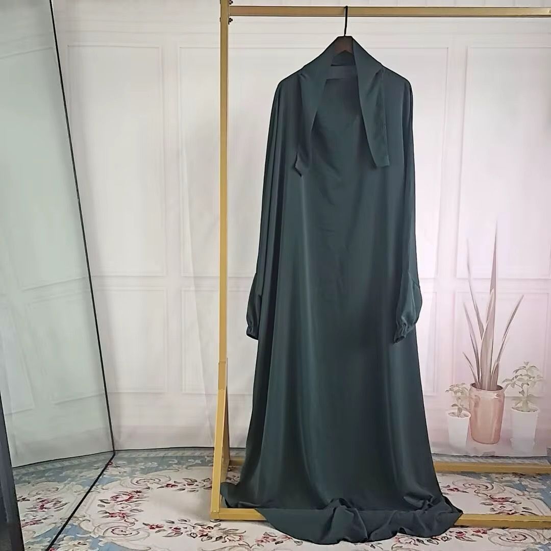 Jilbab Peony