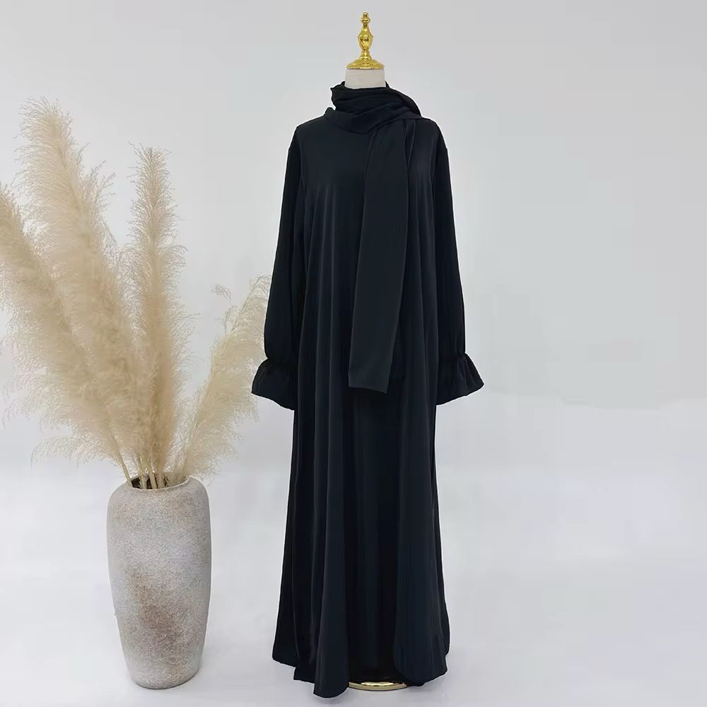 Abaya + Hijab Set Dhalia