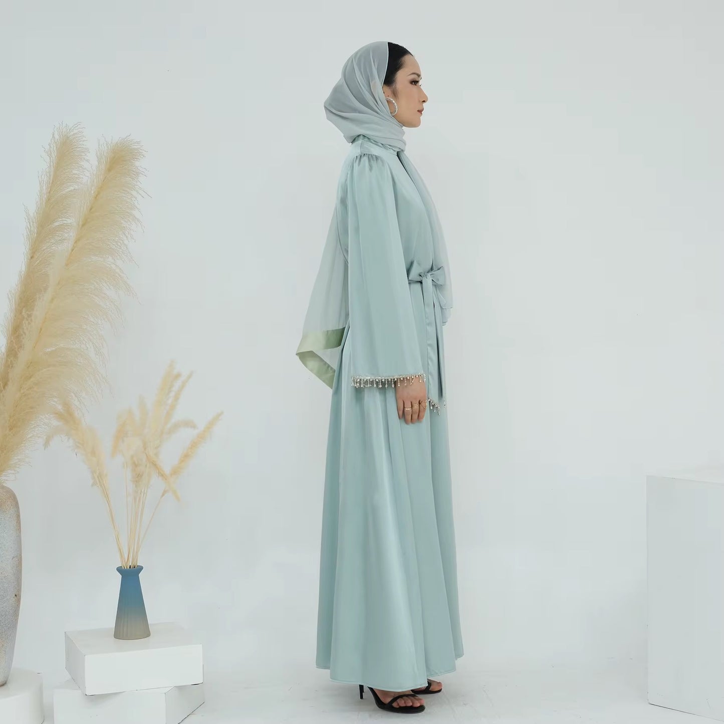 Abaya Lailatul Yasmin
