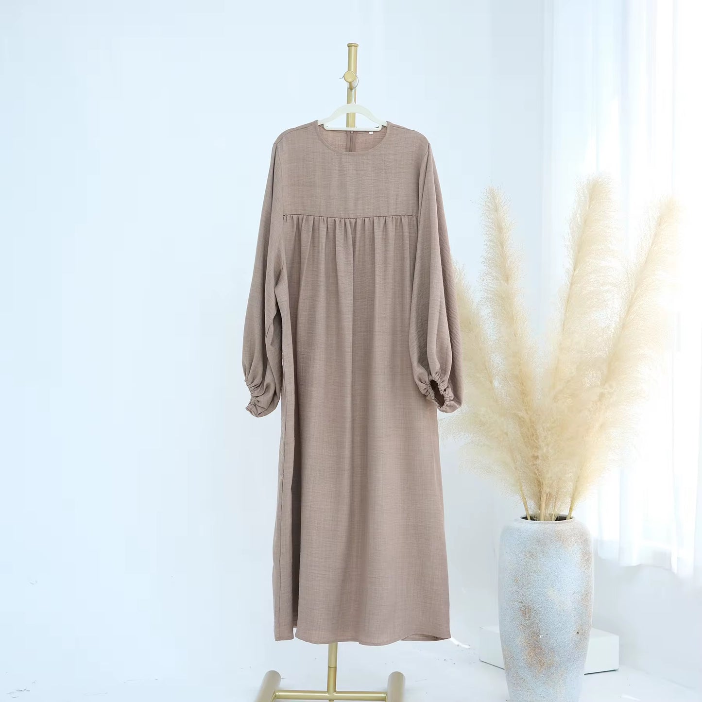 Still- Abaya