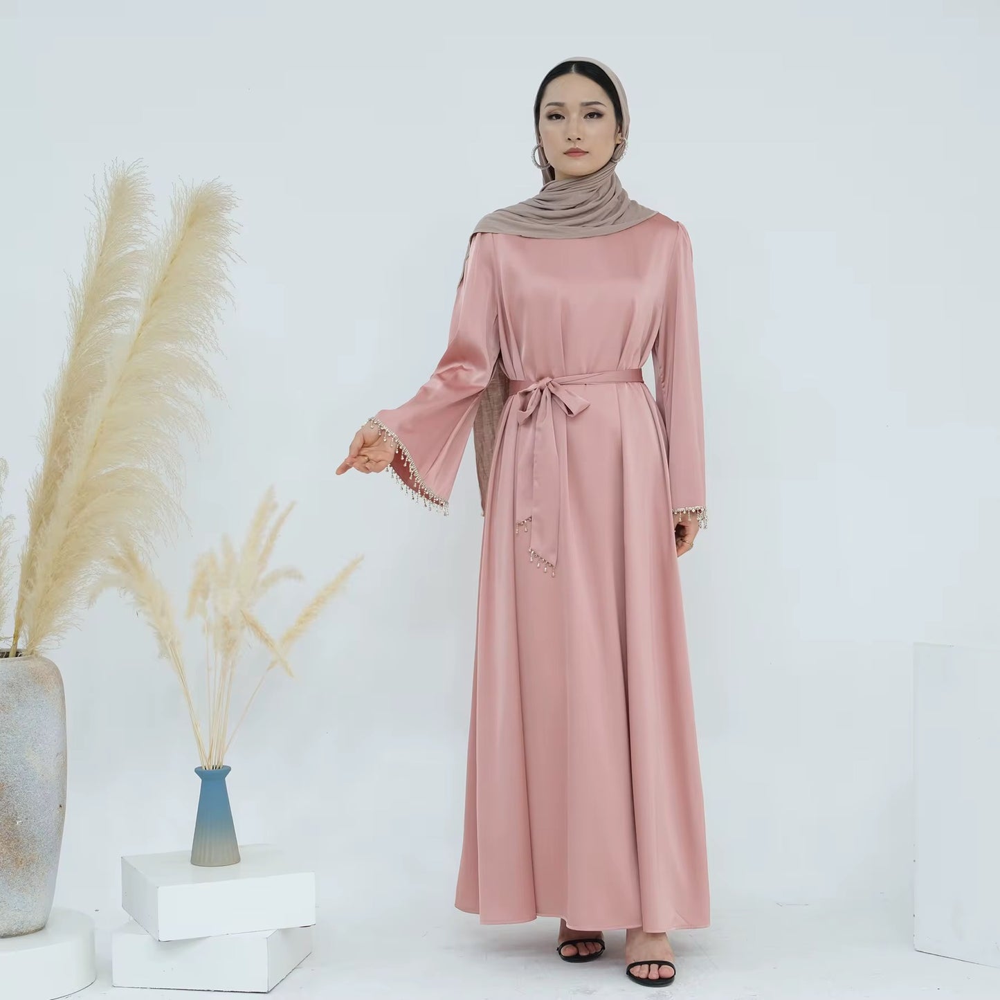 Abaya Lailatul Yasmin