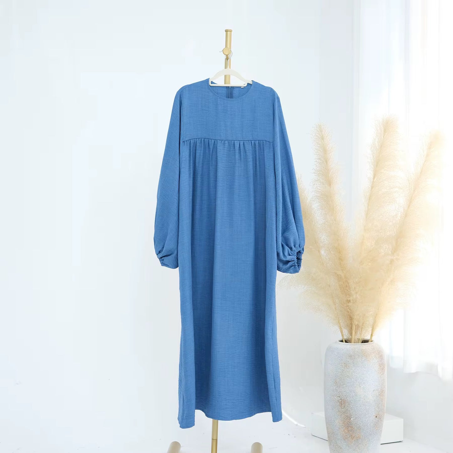 Still- Abaya